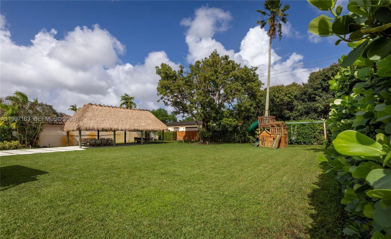 429 Deer Run, Miami Springs, FL 33166 Photo