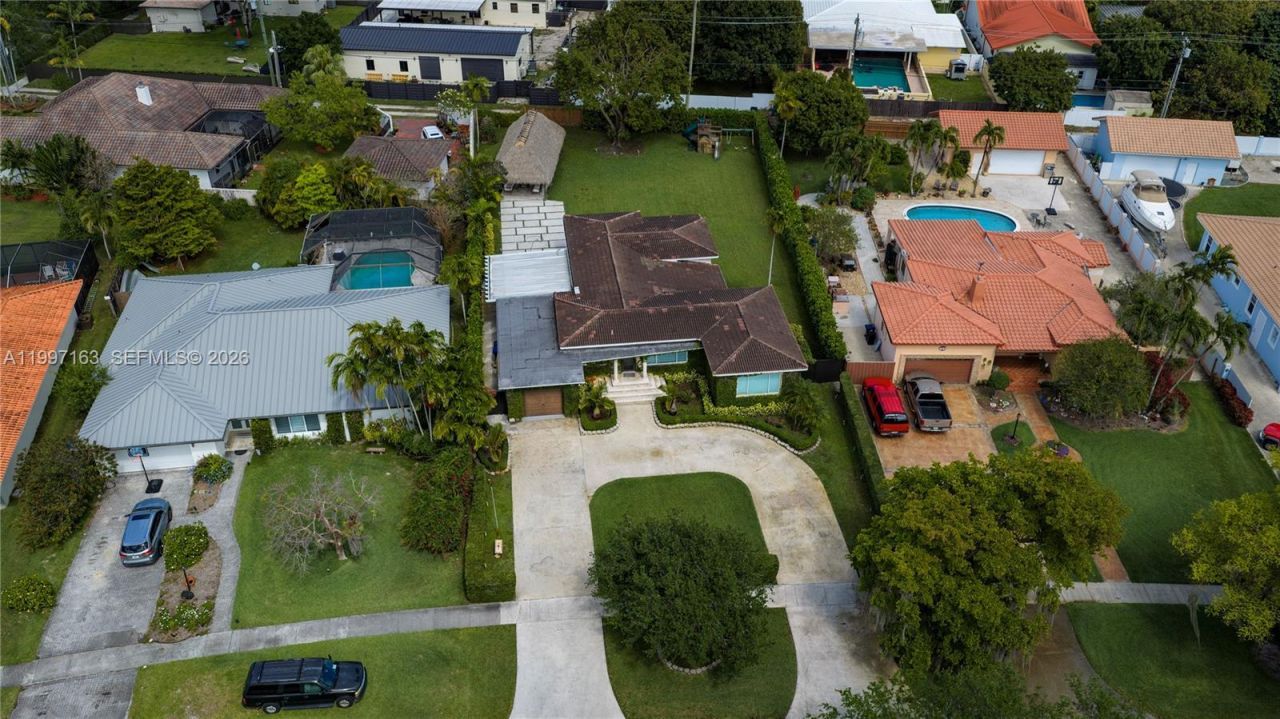 429 Deer Run, Miami Springs, FL 33166 Photo