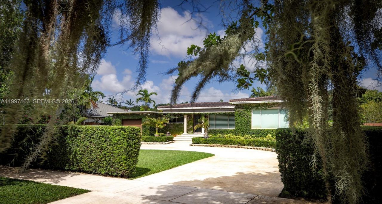 429 Deer Run, Miami Springs, FL 33166 Photo