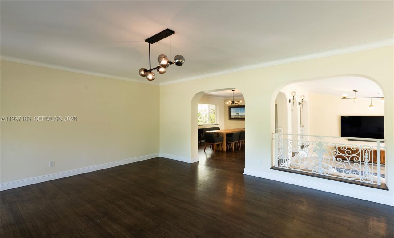 429 Deer Run, Miami Springs, FL 33166 Photo