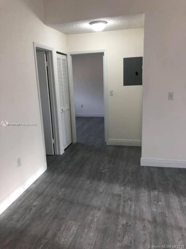 2246 W 74th St, Unit 202-10, Hialeah, FL 33016 Photo