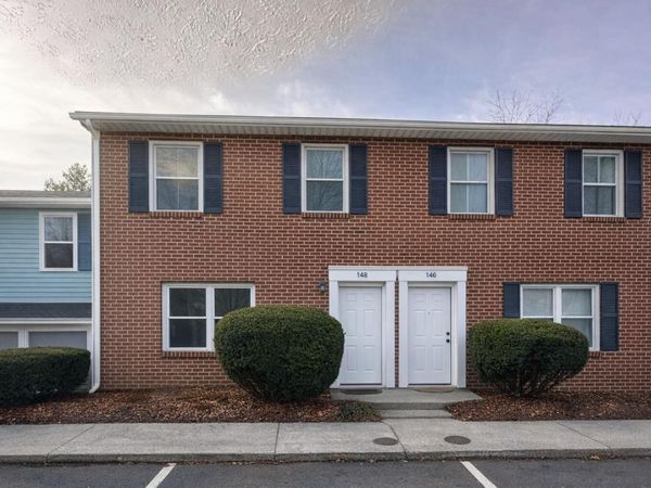 148 Clover Valley CIR , Blacksburg, VA 24060