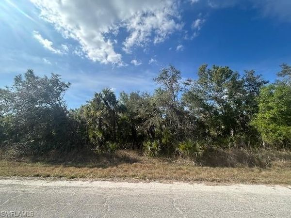 1 KAMAIN RD , NORTH PORT, FL 34288