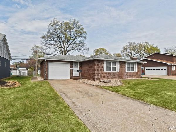 3209 Newell Drive, Granite City, IL 62040