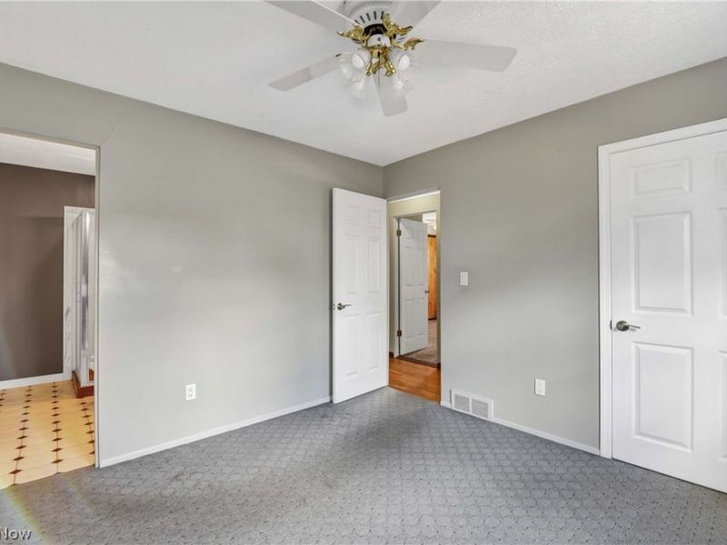 4164 Regal Avenue , Brunswick, OH 44212 Photo 17