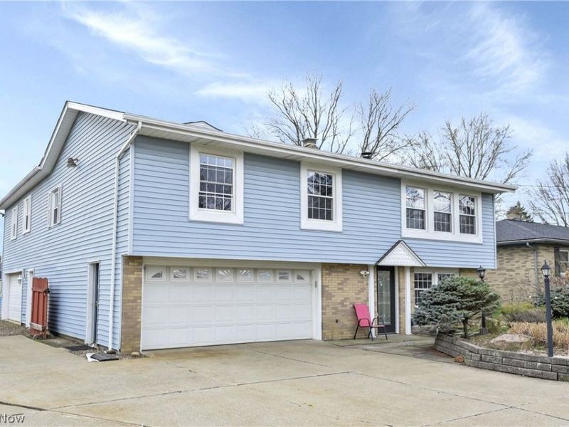 4164 Regal Avenue , Brunswick, OH 44212 Photo 3