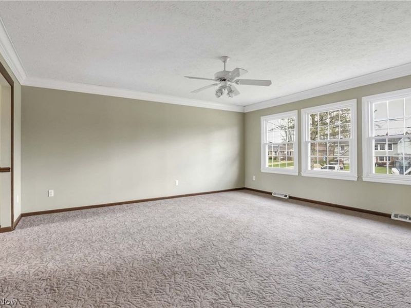 4164 Regal Avenue , Brunswick, OH 44212 Photo 8