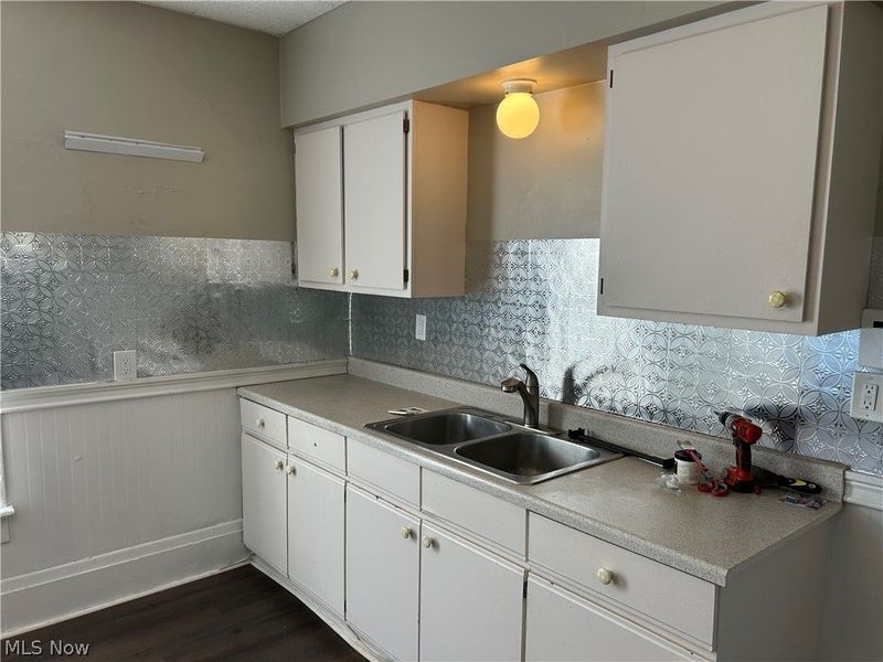 2301 East Avenue , Akron, OH 44314 Photo 2