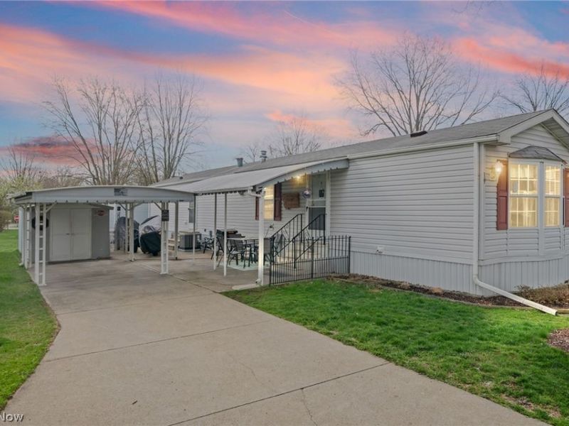 19 Brookins Drive , Olmsted Falls, OH 44138 Photo 1