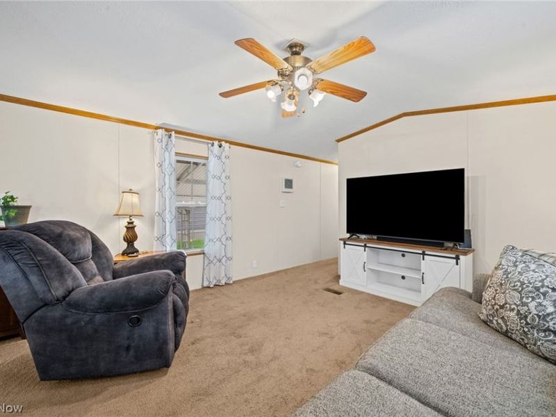 19 Brookins Drive , Olmsted Falls, OH 44138 Photo 6