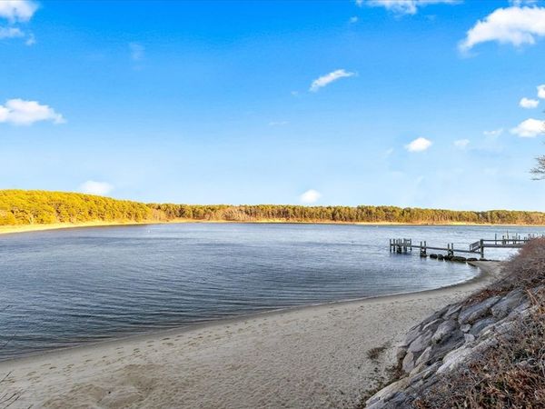 242 Edgewater Dr E, Falmouth, MA 02536