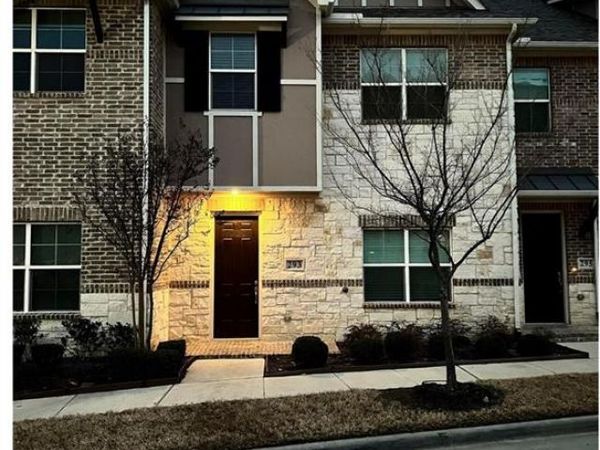 293 Ferndale Street, Lewisville, TX 75056