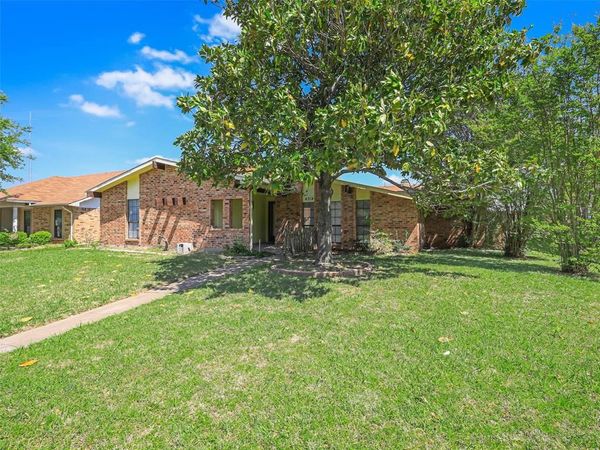 4314 Arrowwood Street, Mesquite, TX 75150