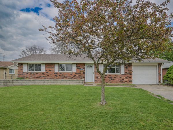 8248 Gibson Avenue, Fairborn, OH 45324