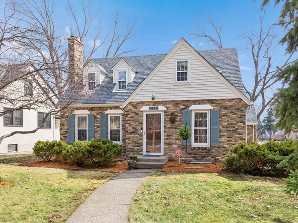 1456 Iowa Avenue W, Falcon Heights, MN 55108