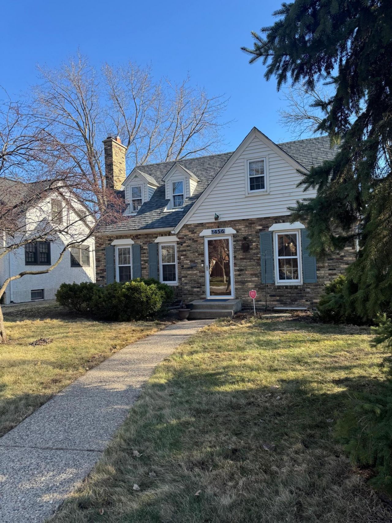 1456 Iowa Avenue W, Falcon Heights, MN 55108