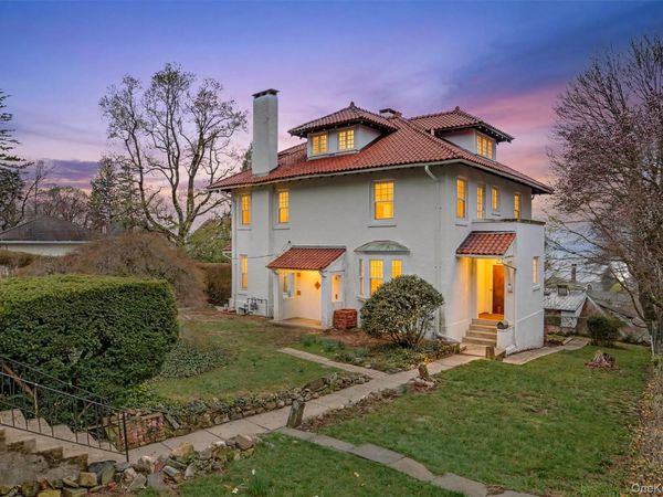 61 Fairview Avenue, Tarrytown, NY 10591