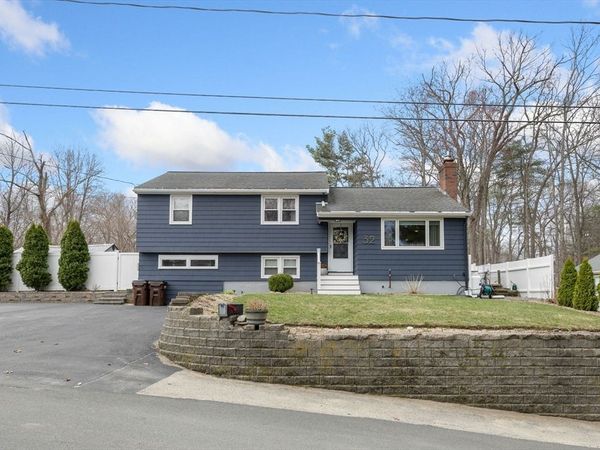 32 Bradford Loop, Georgetown, MA 01833
