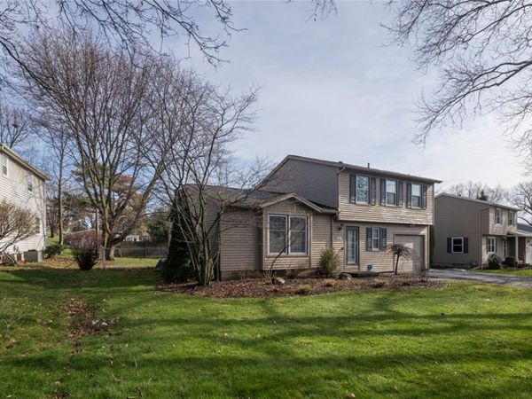 30 Halmore Drive, Rochester, NY 14609