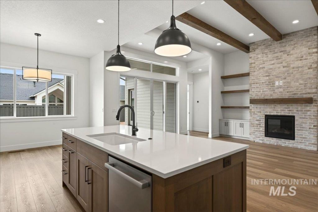 1062 E Escalation St, Meridian, ID 83642 Main Photo