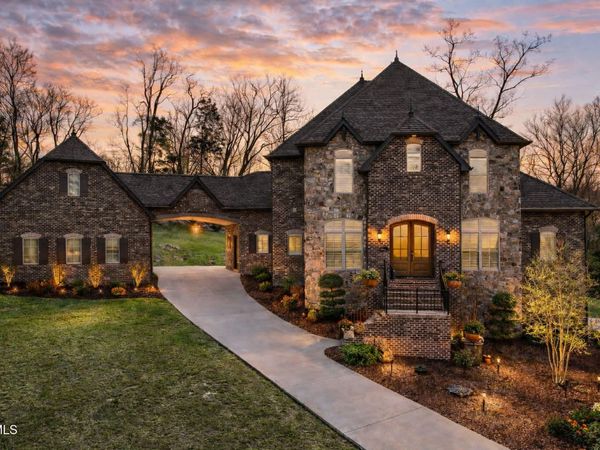 1624 Conestoga Pass, Johnson City, TN 37601