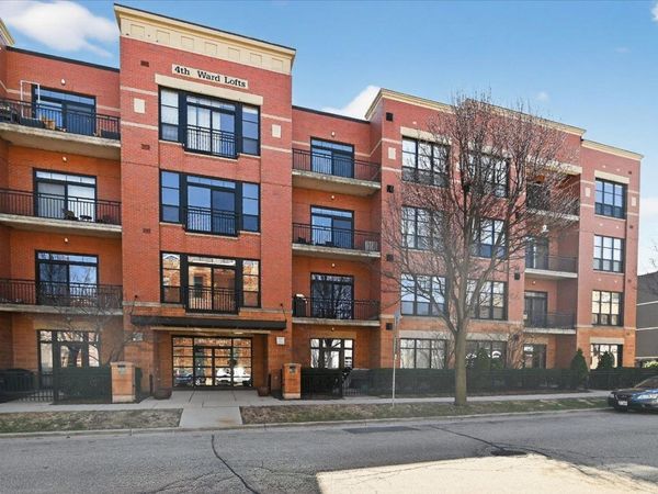 615 W Main Street, Unit 207, Madison, WI 53703