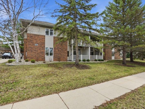 5587 Bantry Lane, Unit 4, Fitchburg, WI 53711