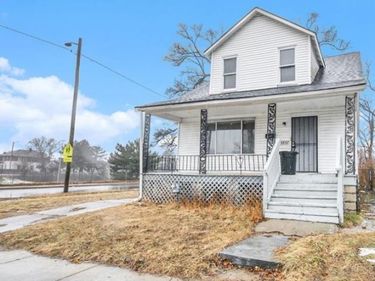 15457 Cloverlawn Avenue, Detroit, MI 48238