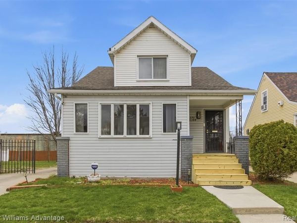10388 Cedarlawn Street, Detroit, MI 48204