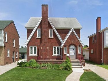8268 Sorrento Street, Detroit, MI 48228