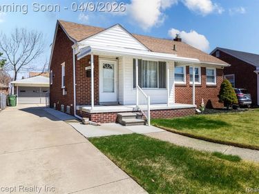 15044 Oceana Avenue, Allen Park, MI 48101