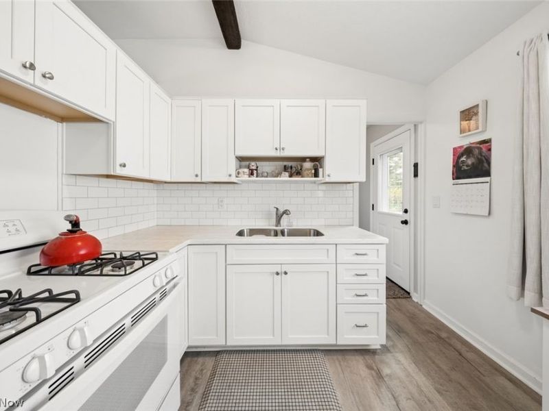 3538 Clayton Drive , North Olmsted, OH 44070 Photo 15