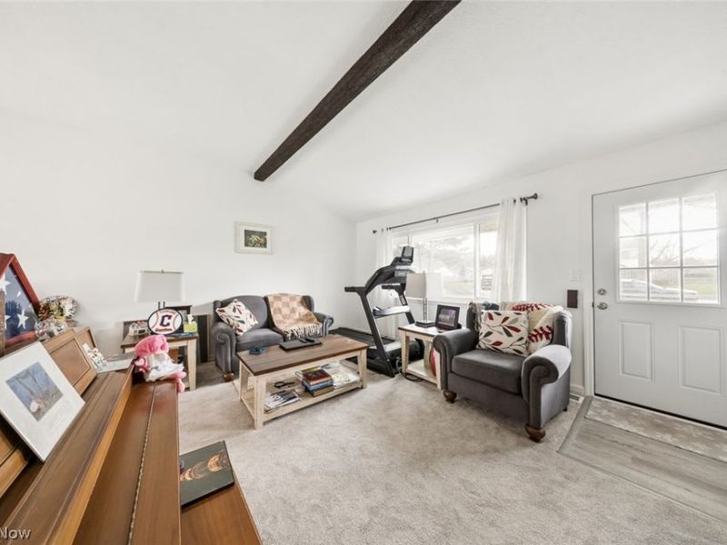 3538 Clayton Drive , North Olmsted, OH 44070 Photo 2