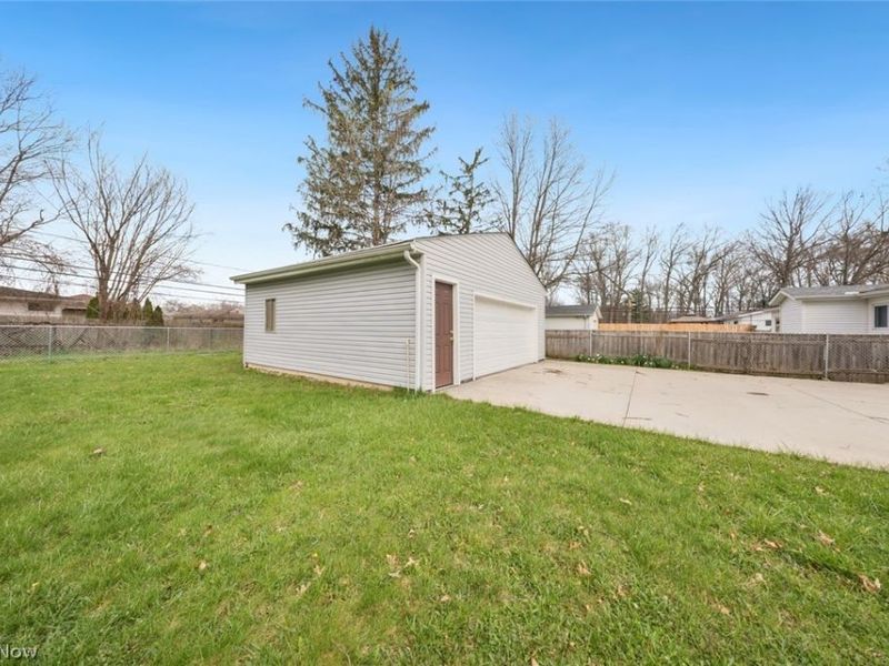 3538 Clayton Drive , North Olmsted, OH 44070 Photo 37