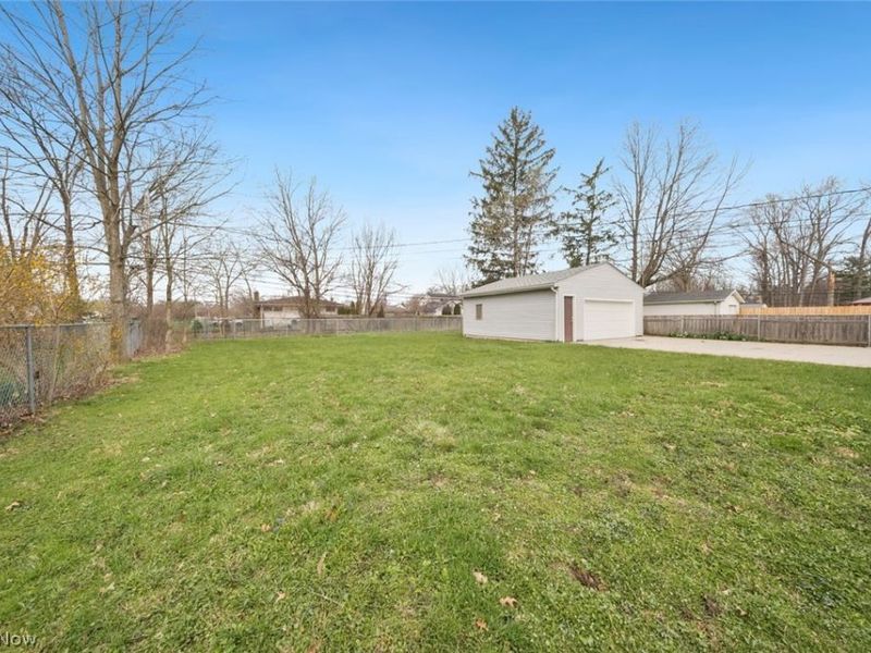 3538 Clayton Drive , North Olmsted, OH 44070 Photo 38