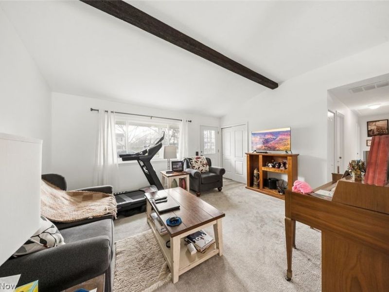 3538 Clayton Drive , North Olmsted, OH 44070 Photo 5