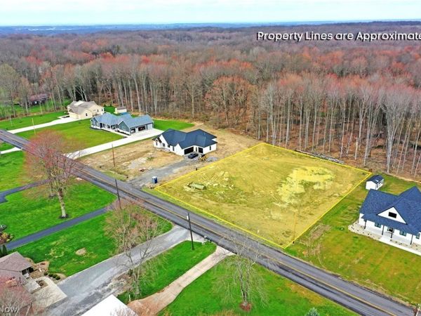 King Graves Road NE, Warren, OH 44484