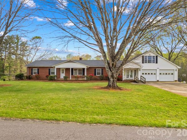 117 Jo Monni Loop, Statesville, NC 28625