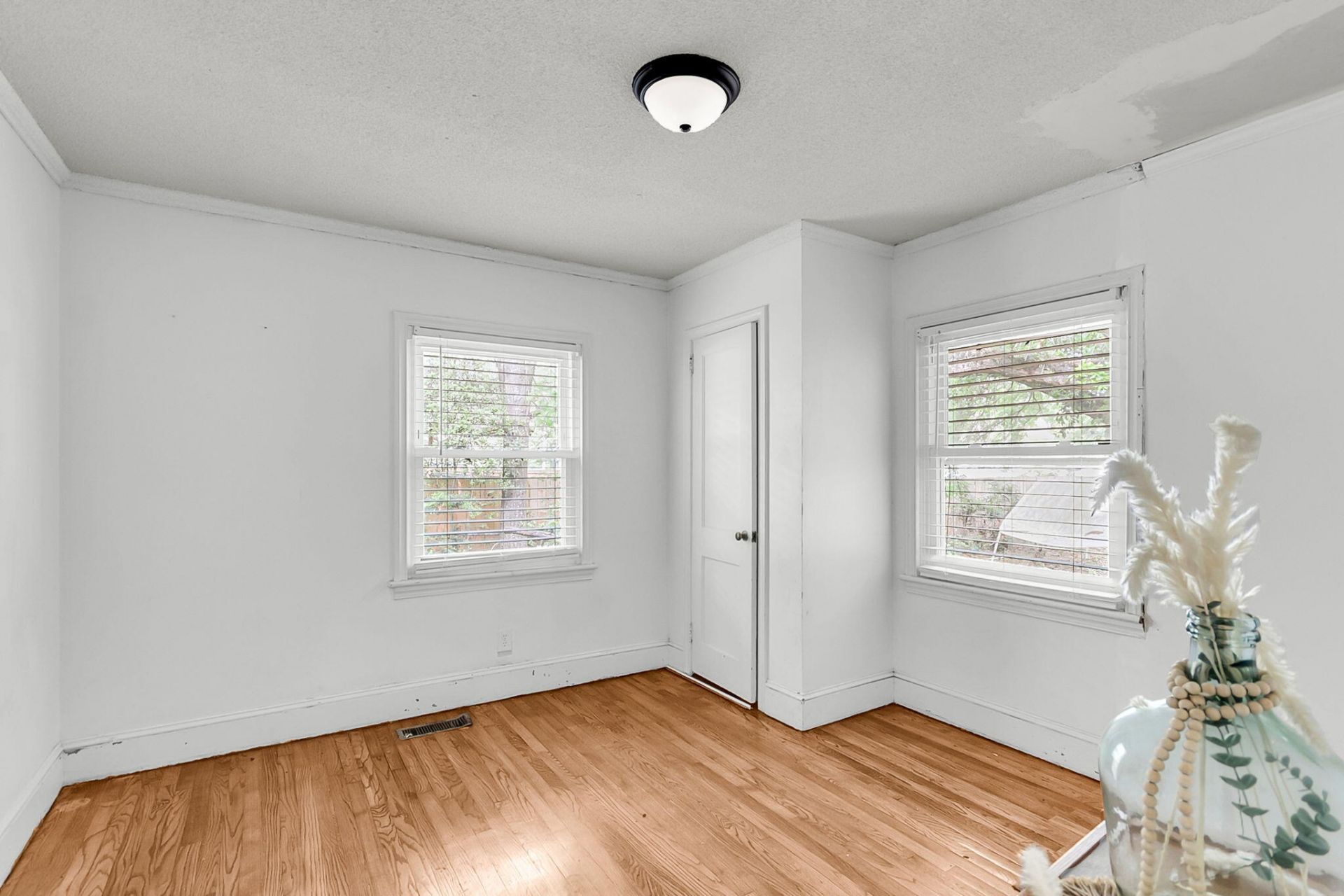 2334 Midland Park Road Photo 7