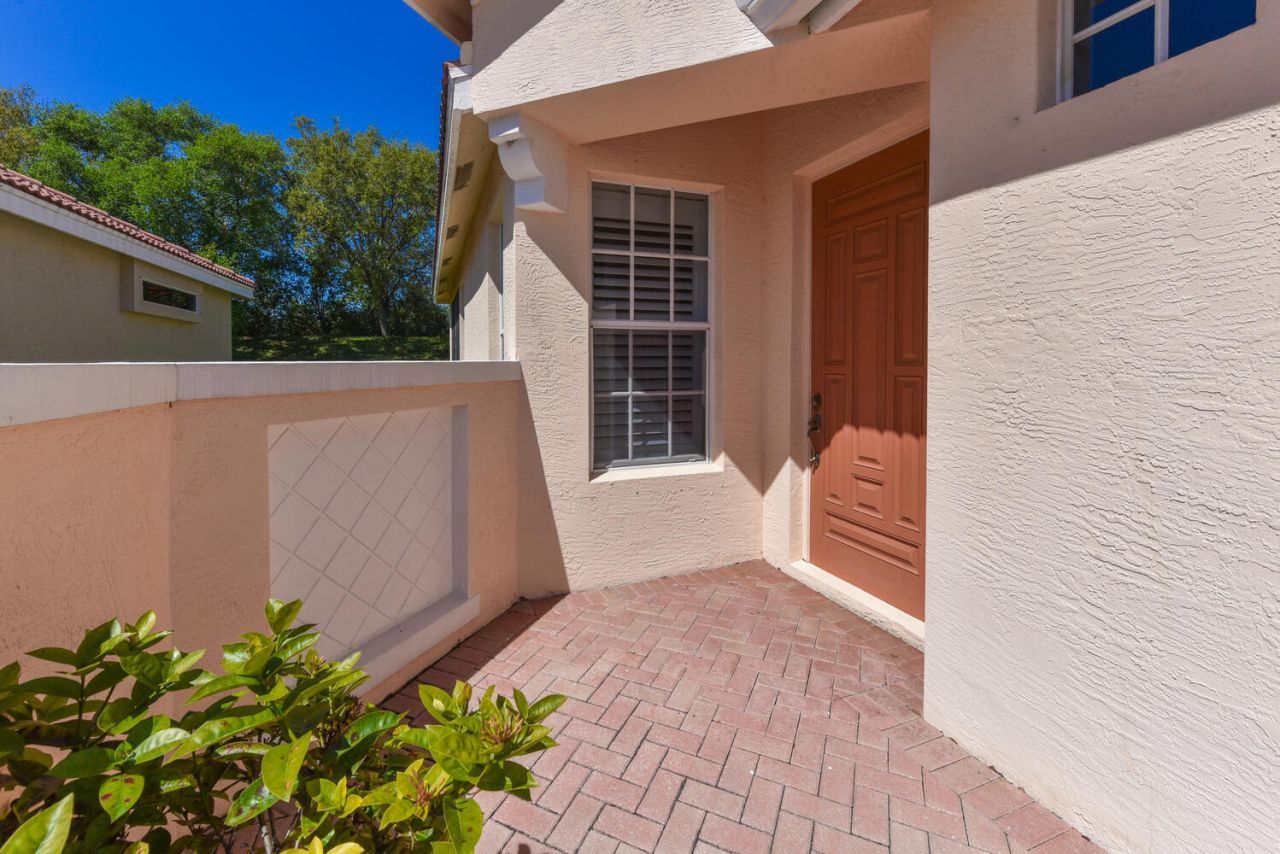 650 SW Treasure Cove, Port Saint Lucie, FL 34986 Photo