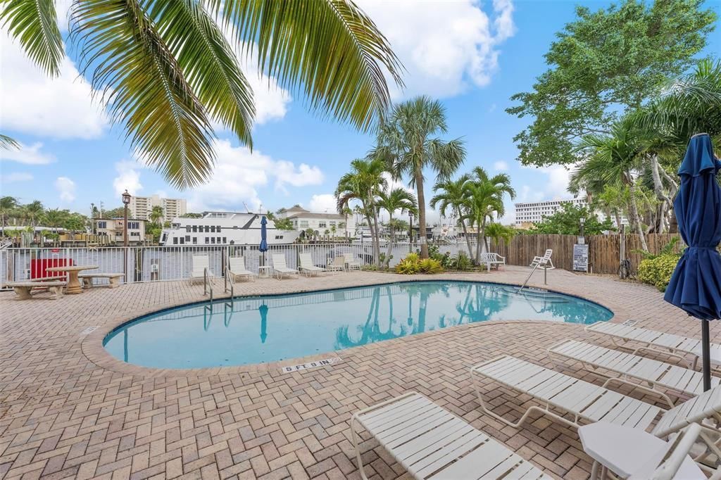 815 Middle River Drive, Unit 115, Fort Lauderdale, FL 33304 Photo