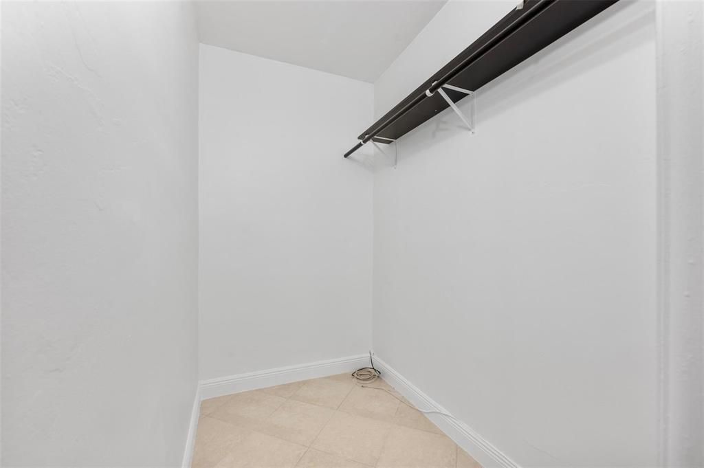 815 Middle River Drive, Unit 115, Fort Lauderdale, FL 33304 Photo