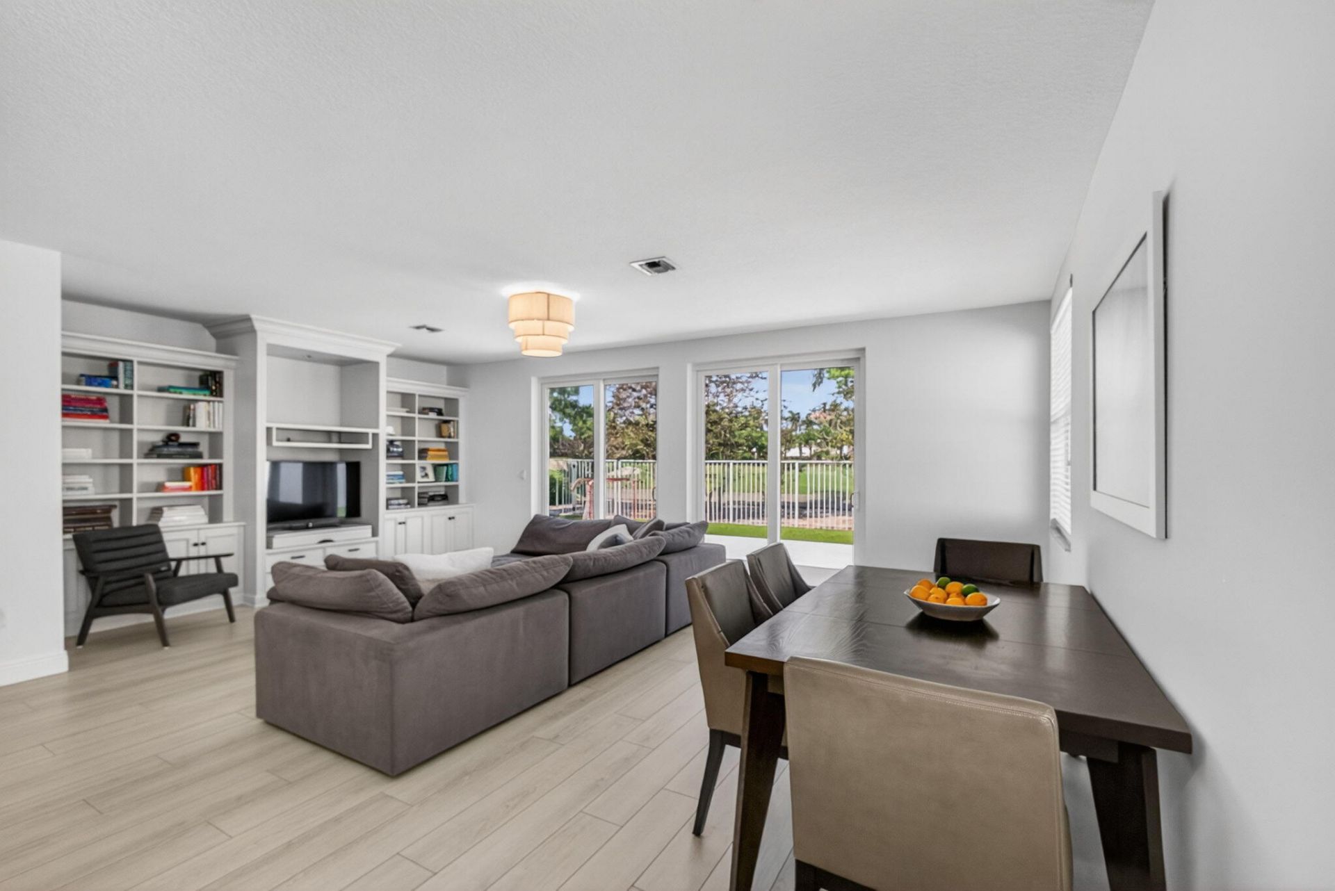 2114 Chagall Circle, West Palm Beach, FL 33409 Photo