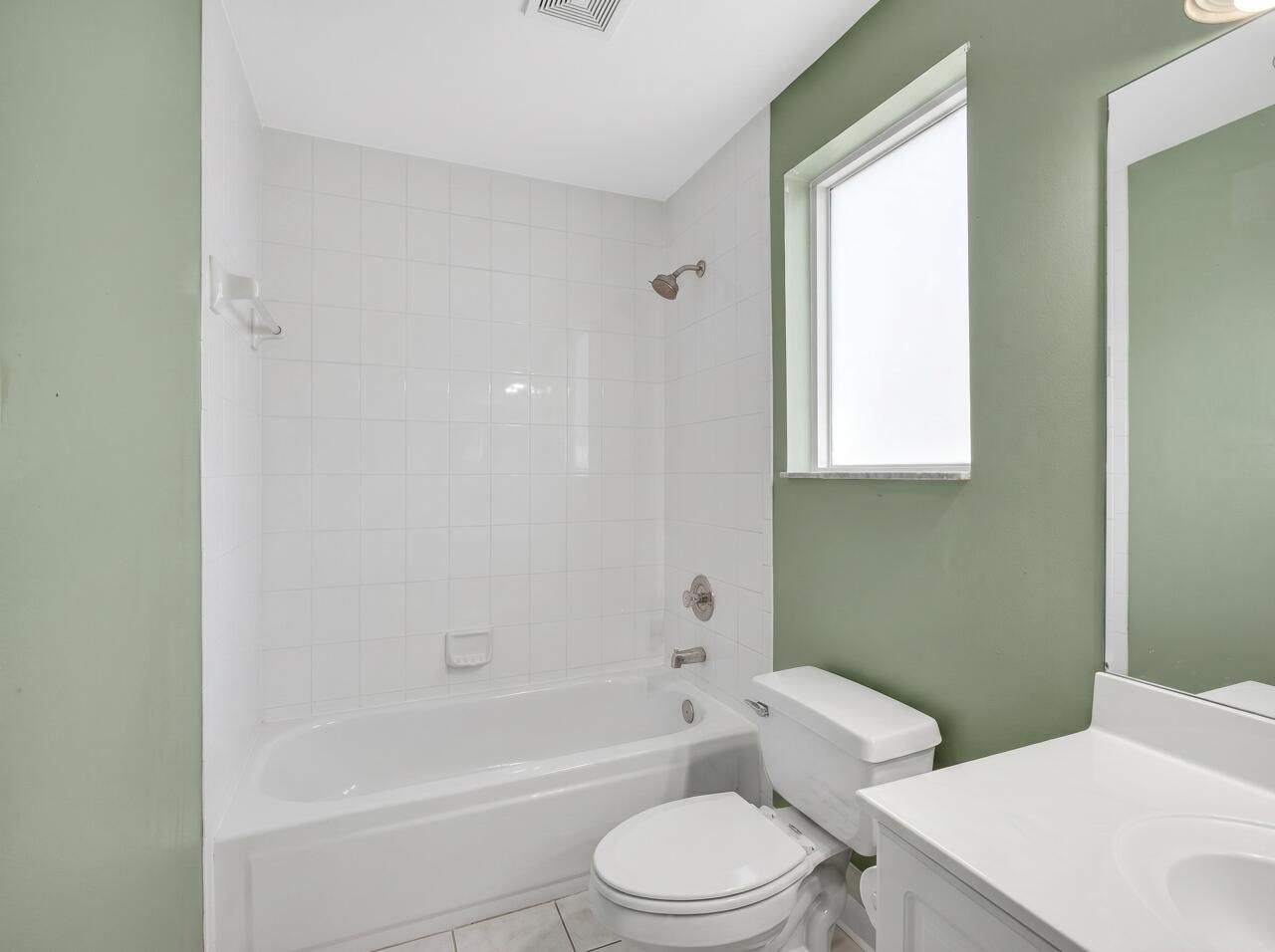 2114 Chagall Circle, West Palm Beach, FL 33409 Photo