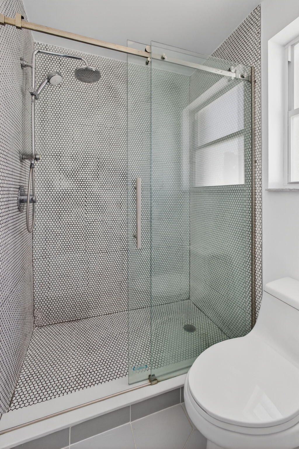 2114 Chagall Circle, West Palm Beach, FL 33409 Photo