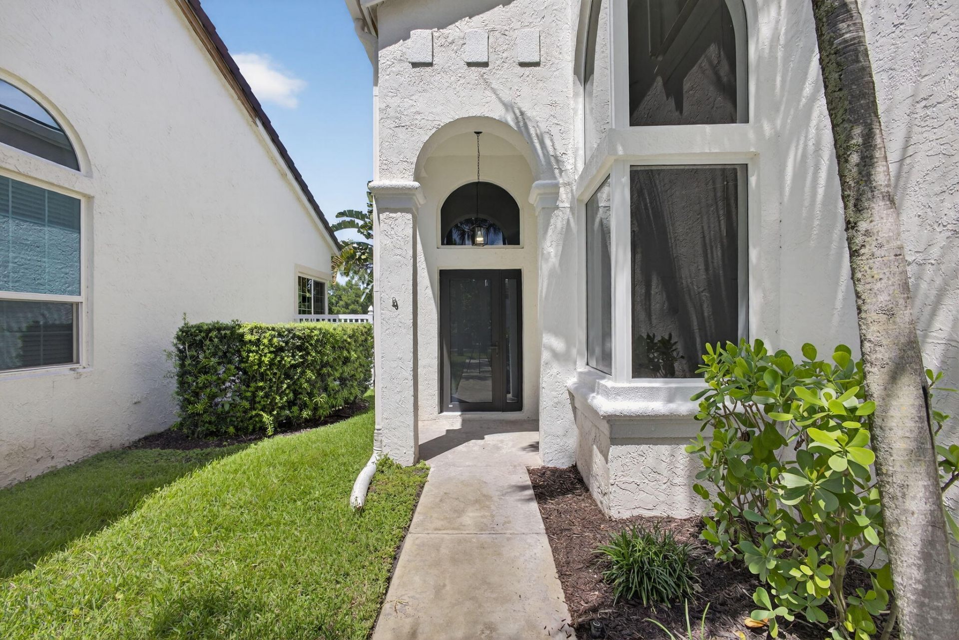 2114 Chagall Circle, West Palm Beach, FL 33409 Photo