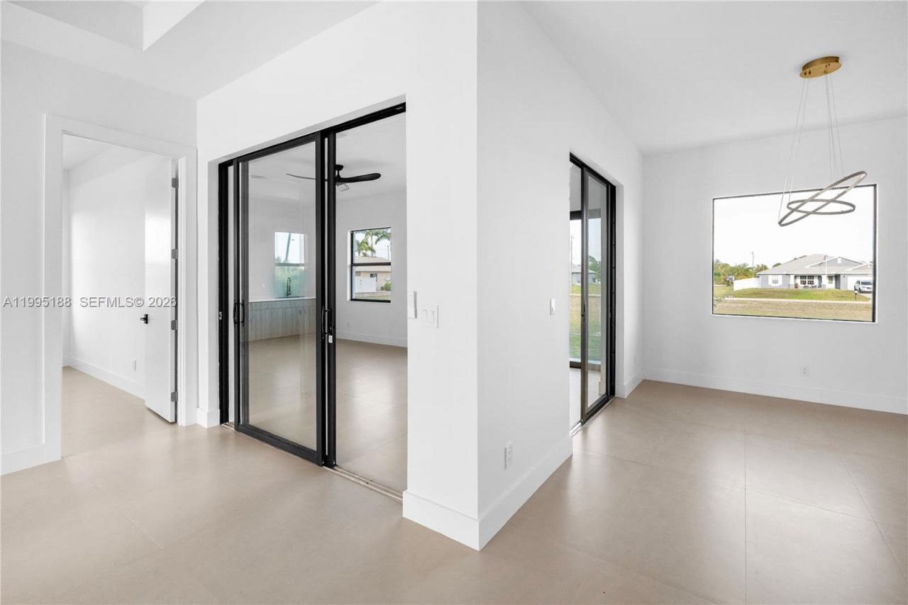 3539 NW 41st Place, Cape Coral, FL 33993 Photo