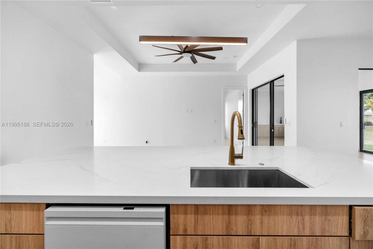 3539 NW 41st Place, Cape Coral, FL 33993 Photo