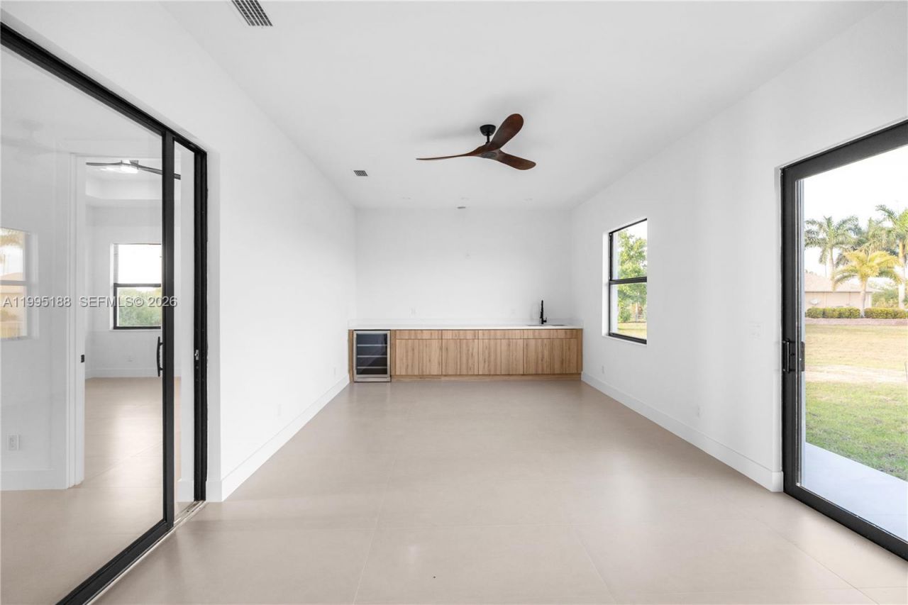 3539 NW 41st Place, Cape Coral, FL 33993 Photo