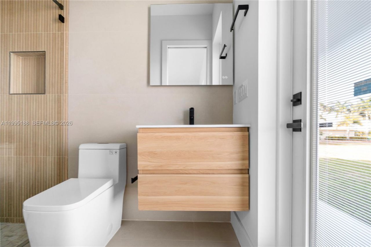 3539 NW 41st Place, Cape Coral, FL 33993 Photo